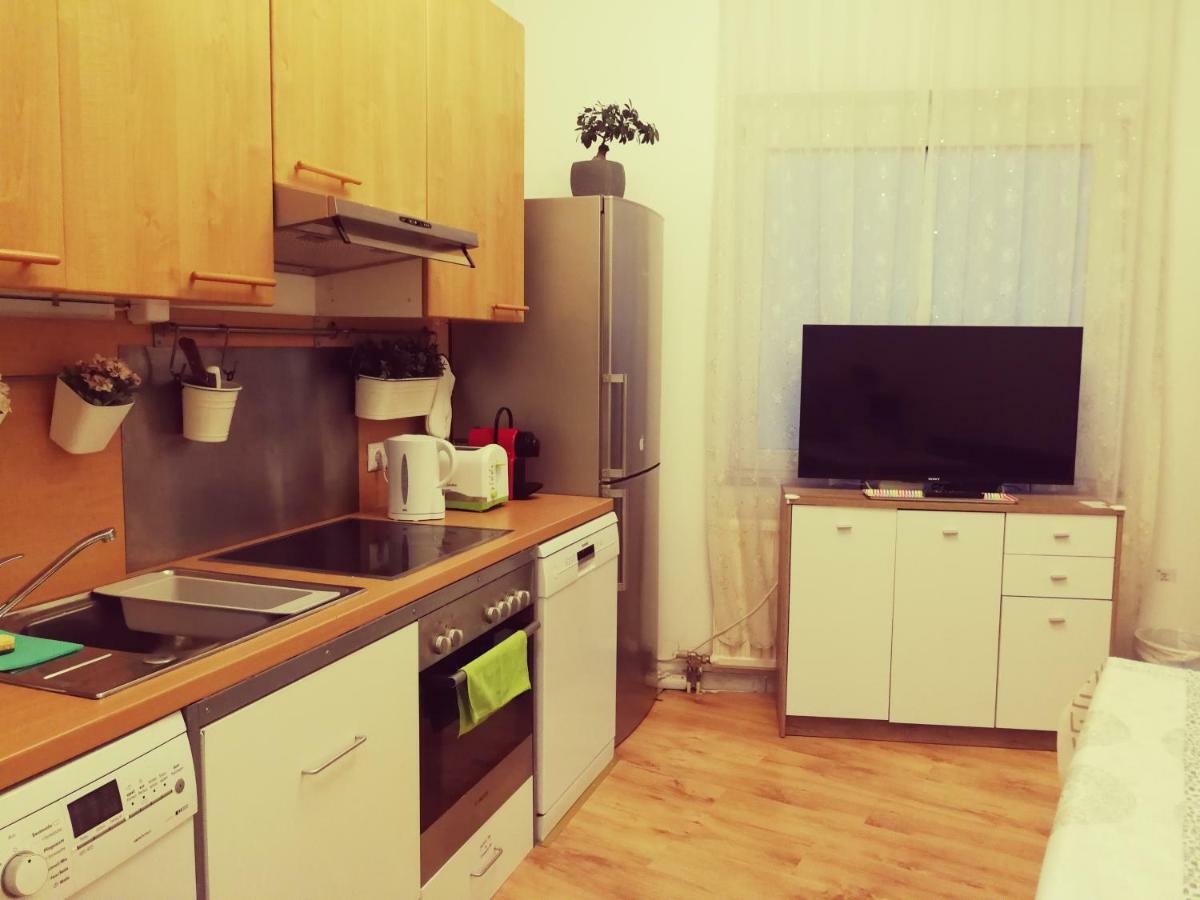 Jungle Apartment Vienna Self Check-In المظهر الخارجي الصورة